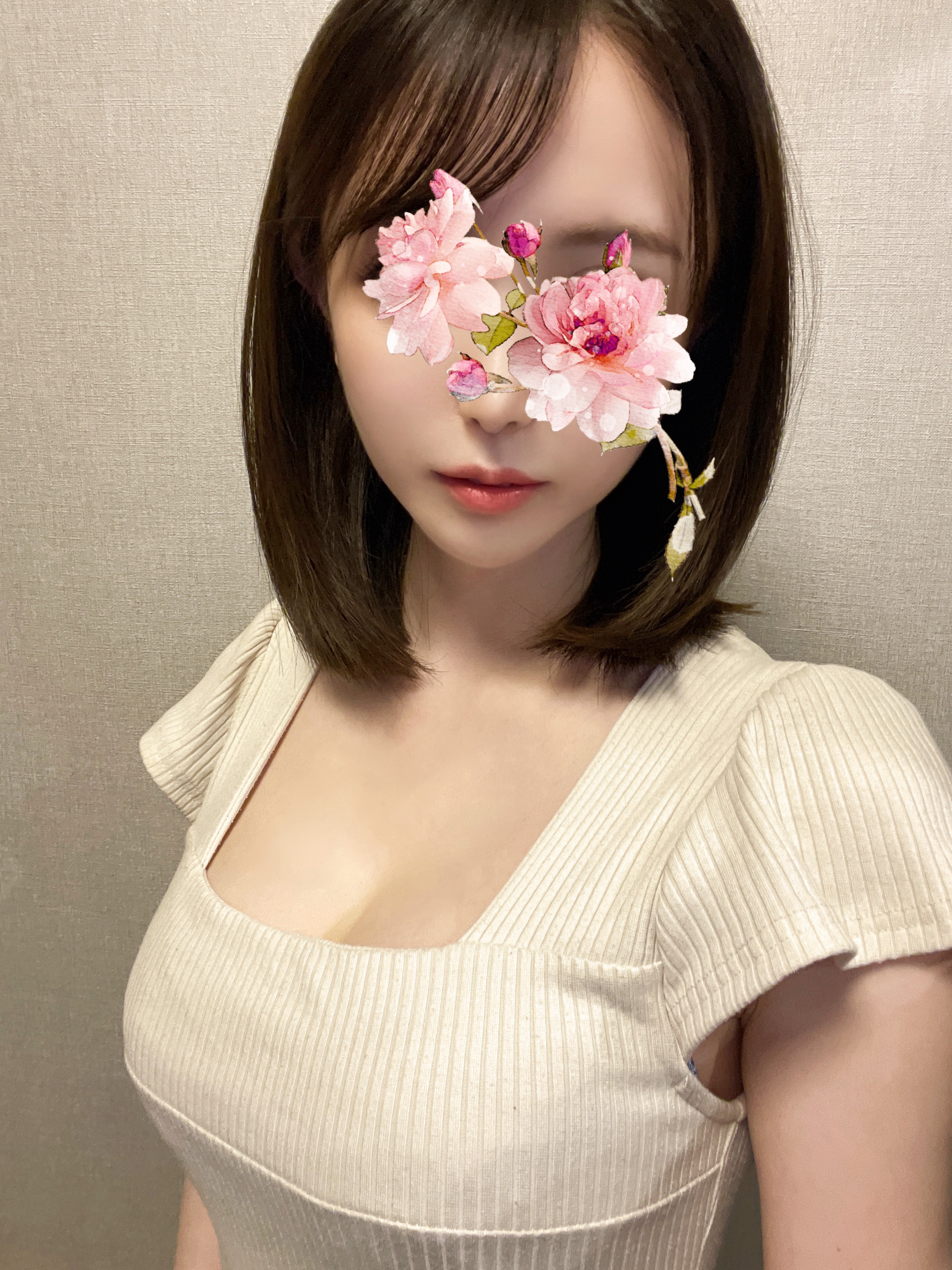 ゆりな